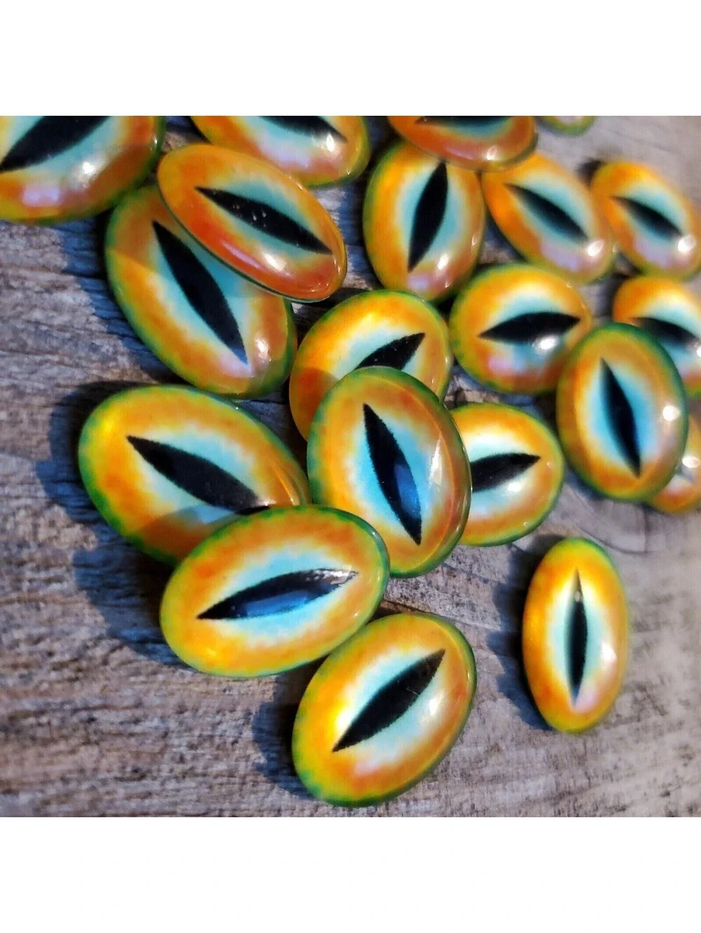 Dragon Eyes Black Orange Blue Green GoT Fan Glass Cabochons 18x13mm Oval 2 pcs